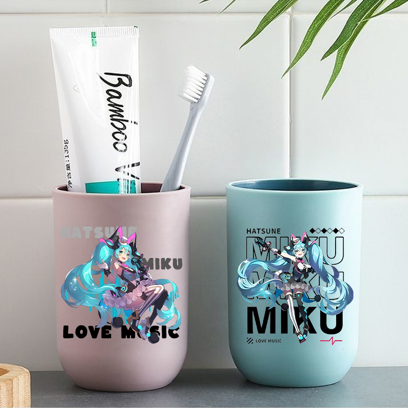 Travel Accessories Girly - Tazza Portaspazzolino Hatsune Miku, Simpatica Tazza