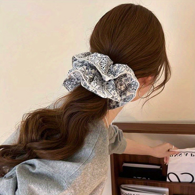 Eleganti accessori per capelli - Travel Accessories Gear recensione e prezzo