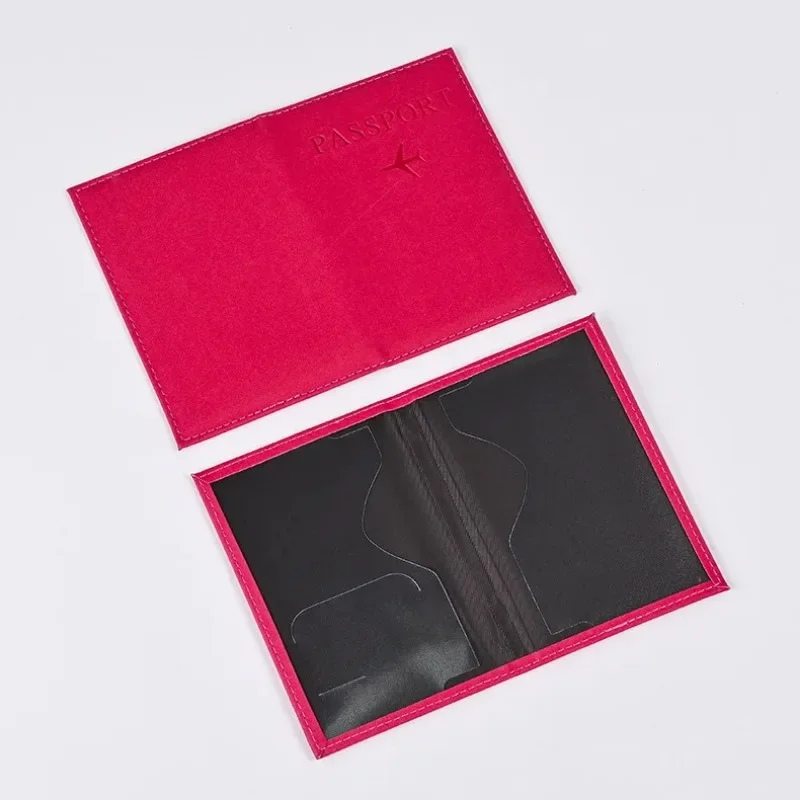 Nuove copertine per passaporti - Travel.Accessories News recensione e prezzo